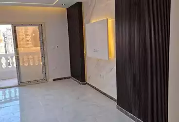 شقق للبيع - 3 غرف - بالدور 8