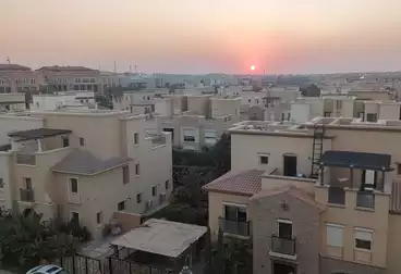 شقق للبيع - 3 غرف - بالدور 4
