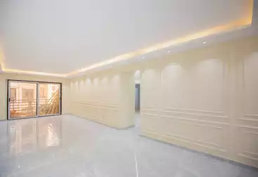 Apartments For sale - 3 rooms - floor 5