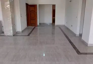 Apartments For rent - 5 rooms - floor 1