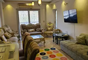 عقارات للإيجار - 3 غرف - بالدور 1