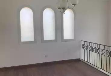 فيلا منفصلة للإيجار - 4 غرف