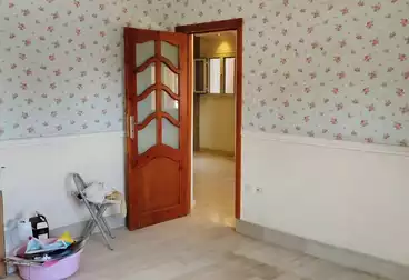 Apartments For sale - 2 rooms - floor 3