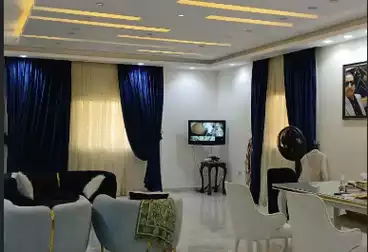 شقق للبيع - 3 غرف - بالدور 0