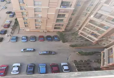 Apartments For sale - 3 rooms - floor 9