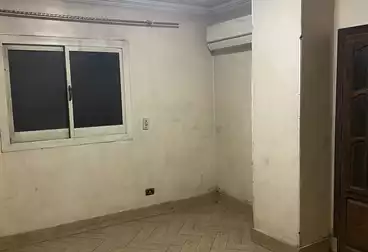Furnished Apartment For rent - 4 rooms - floor 5