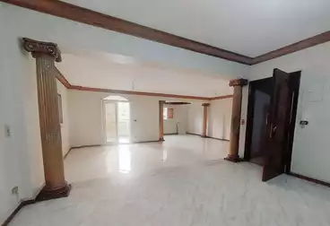 Apartments For sale - 3 rooms - floor 1