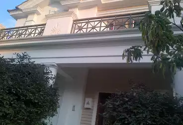 فلل للإيجار - 4 غرف