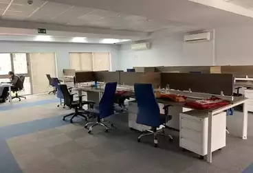 إداري للإيجار - 15 غرف - بالدور 2