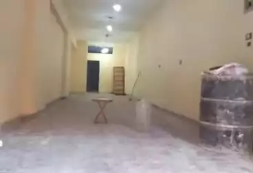 Commercial For sale - floor 0