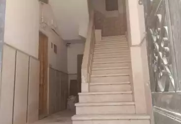 منزل / بيت للبيع - 2 غرف