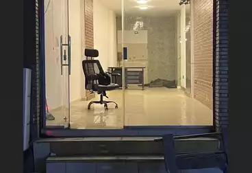 Commercial For rent - floor 0