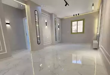 Apartments For sale - 3 rooms - floor 1