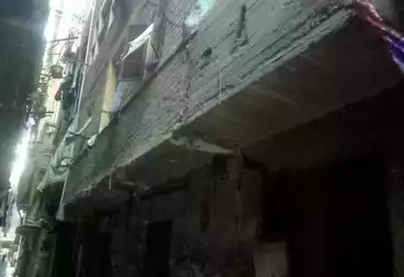House / Home For sale - 6 rooms