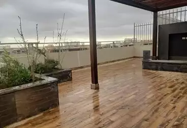 Penthouse For sale - 3 rooms - floor 10