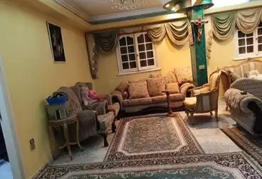 مباني للبيع - 12 غرف