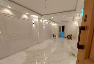 شقق للبيع - 3 غرف - بالدور 1