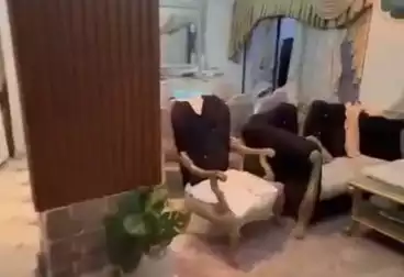 شقق للبيع - 3 غرف - بالدور 1