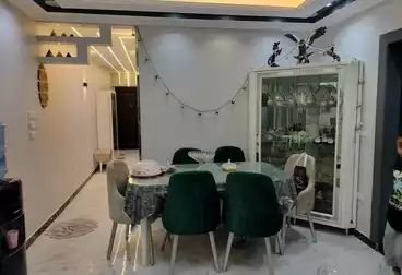 Apartments For sale - 3 rooms - floor 9