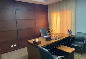 مكاتب للإيجار - 2 غرف - بالدور 3