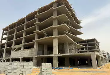 مكاتب للبيع - 2 غرف - بالدور 1