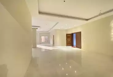 فيلا منفصلة للبيع - 6 غرف