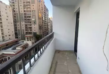 دوبلكس للبيع - 5 غرف - بالدور 7