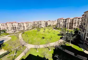 شقق للبيع - 4 غرف - بالدور 3