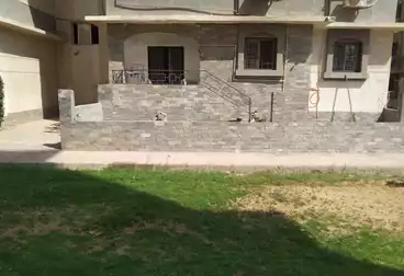 Apartment with Garden For sale - 3 rooms - floor 0