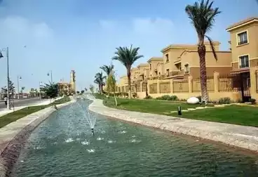 فلل للبيع - 5 غرف