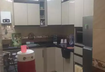 Apartments For sale - 2 rooms - floor 4