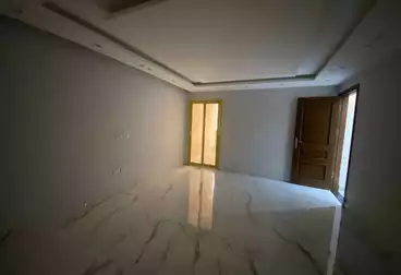 مكاتب للإيجار - 3 غرف - بالدور 7