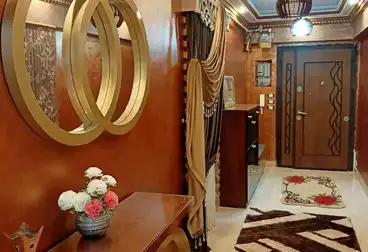 Apartments For sale - 4 rooms - floor 8