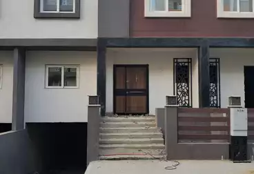 Villas For sale - 6 rooms