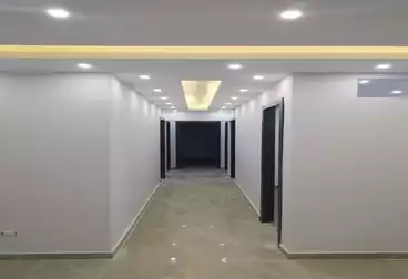 Apartments For sale - 4 rooms - floor 10