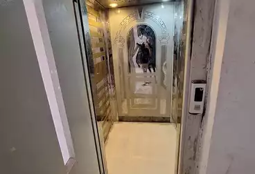 undefined undefined - 2 rooms - floor 12