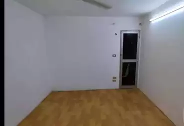 Apartments For rent - 3 rooms - floor 10