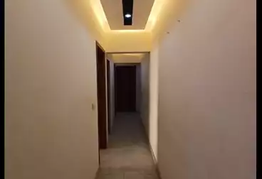 Apartments For rent - 3 rooms - floor 9