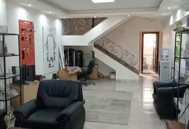 Offices For rent - 6 rooms - floor 7