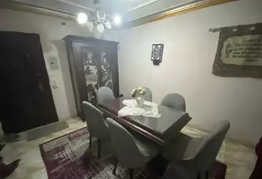 Furnished Apartment For sale - 2 rooms - floor 2