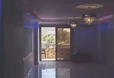 Apartments For sale - 3 rooms - floor 1