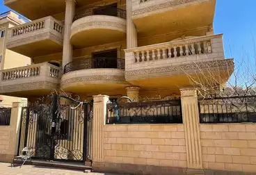 عقارات للبيع - 4 غرف - بالدور 2