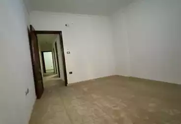 شقق للبيع - 3 غرف - بالدور 8