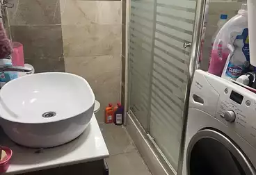 Apartments For sale - 2 rooms - floor 8