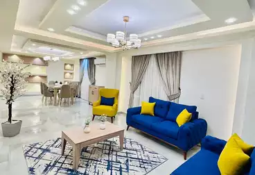 Apartments For rent - 3 rooms - floor 8
