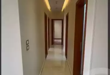 Private للإيجار