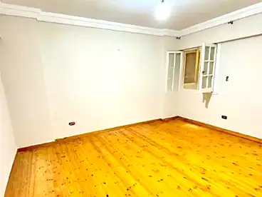 Apartments For rent - 3 rooms - floor 4