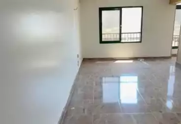 Apartments For sale - 2 rooms - floor 5