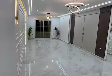 شقق للبيع - 3 غرف - بالدور 8