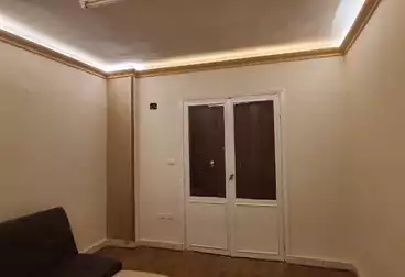Apartments For sale - 2 rooms - floor 5